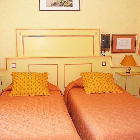 Hotel Du Fiacre Carpentras Εξωτερικό φωτογραφία