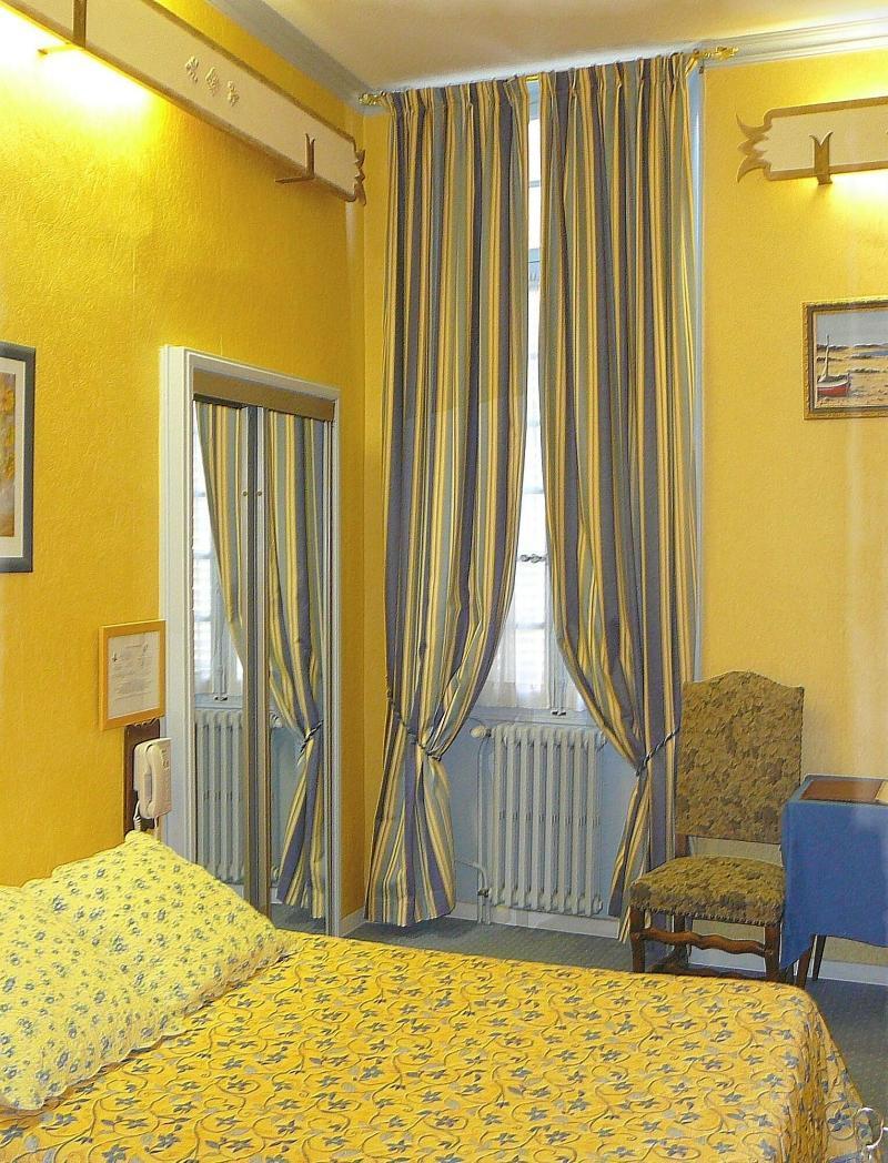Hotel Du Fiacre Carpentras Εξωτερικό φωτογραφία