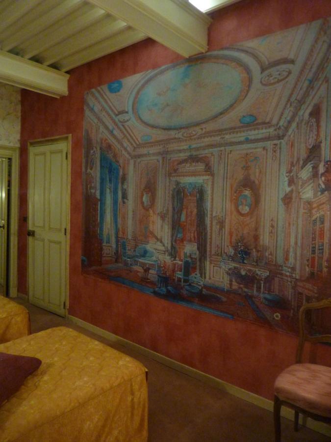 Hotel Du Fiacre Carpentras Δωμάτιο φωτογραφία